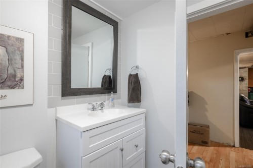3988 3Rd Ave, Port Alberni, BC 