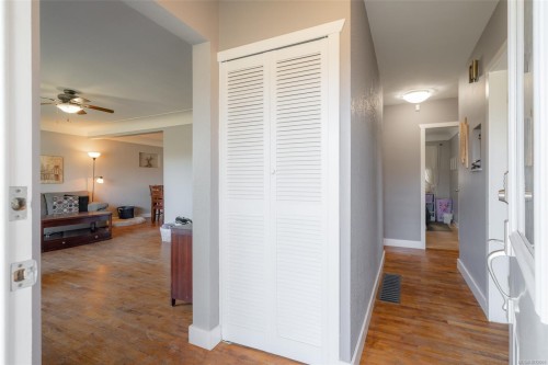 3988 3Rd Ave, Port Alberni, BC 