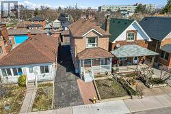 190 BELGRAVIA AVENUE Toronto, ON M6E 2M7