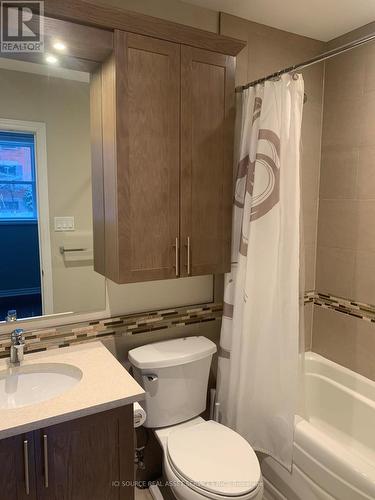 173 Russell Avenue, Ottawa, ON - Indoor Photo Showing Bathroom