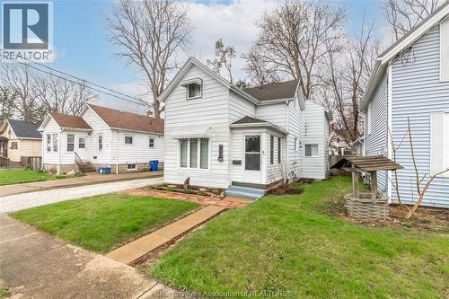 35 Llydican AVENUE  Chatham, ON N7L 3E4