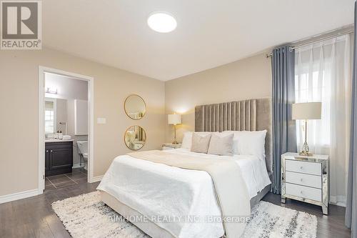 246 Thomas Phillips Drive, Aurora, ON - Indoor Photo Showing Bedroom