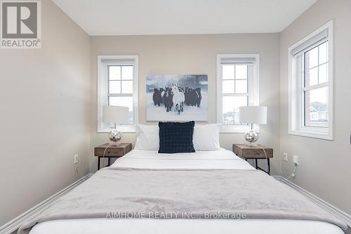 246 Thomas Phillips Drive, Aurora, ON - Indoor Photo Showing Bedroom