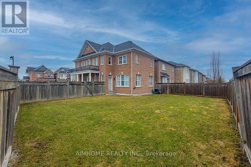 246 Thomas Phillips Drive, Aurora, ON - Outdoor