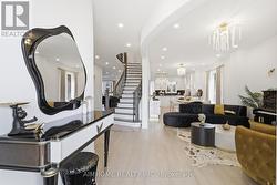 47 O'HARA CRESCENT  Richmond Hill, ON L4E 4L3