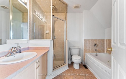 23 Yewtree Way, Whitby, ON - Indoor Photo Showing Bathroom