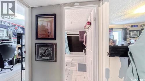 706 405 5Th Avenue N, Saskatoon, SK - Indoor Photo Showing Other Room