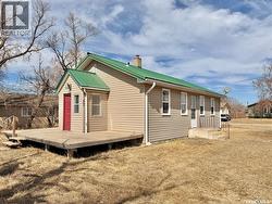 401 Park AVENUE Outlook, SK S0L 2N0