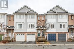 212 RUTGERS PRIVATE  Ottawa, ON K2C 4G7