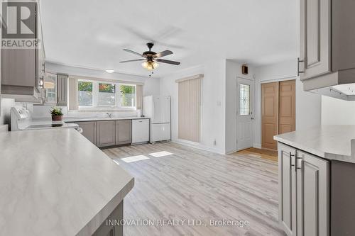 Kitchen extension completed in 2005 - 1811 Hutton Avenue, Ottawa, ON - Indoor Photo Showing Kitchen