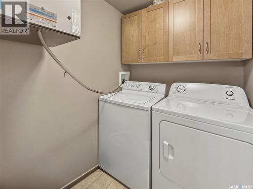 113 825 Gladstone Street E, Swift Current, SK - Indoor Photo Showing Laundry Room