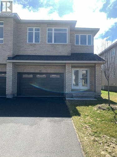 10 WYLIE WAY  Carleton Place, ON K7C 0C4