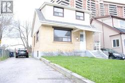 STUDIO - 42 ST DUNSTAN DRIVE Toronto, ON M1L 2V5