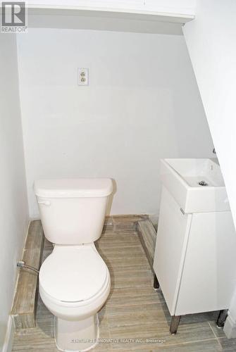 Studio - 42 St Dunstan Drive, Toronto, ON - Indoor Photo Showing Bathroom