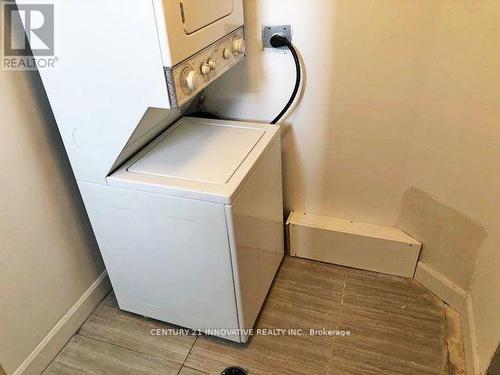 Studio - 42 St Dunstan Drive, Toronto, ON - Indoor Photo Showing Laundry Room