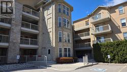 208 - 1470 BISHOPS GATE Oakville, ON L6M 4N2