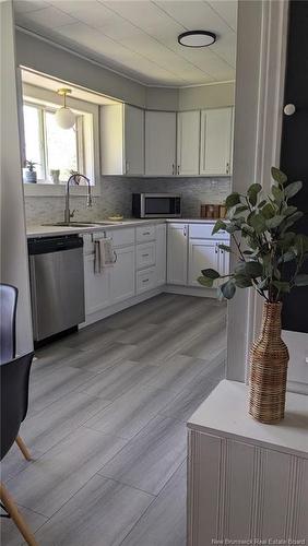 91 Fairview, Fredericton, NB 