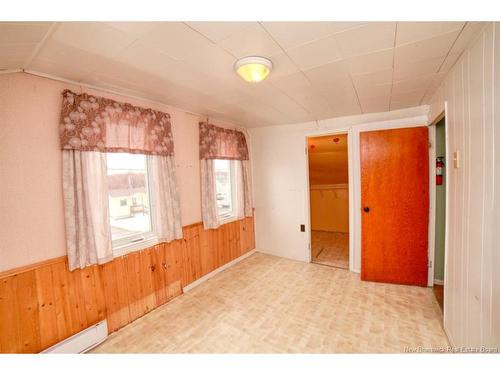 1130 Model, Bathurst, NB 