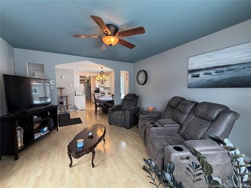 12 Le Paradis St, Saint-Jacques, NB 