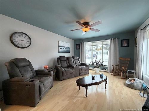 12 Le Paradis St, Saint-Jacques, NB 