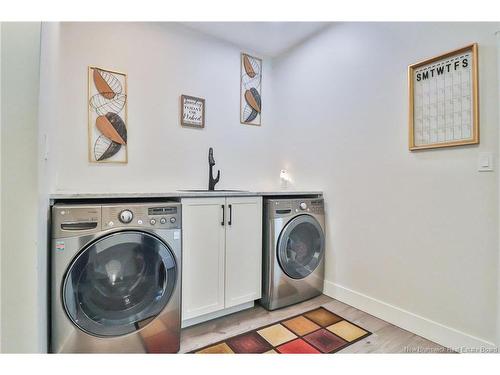 11 Riverside Dr, Petitcodiac, NB 