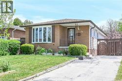 29 BIRCHCLIFFE Crescent Hamilton, ON L8T 4K6
