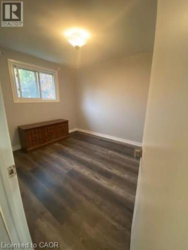 29 Birchcliffe Crescent, Hamilton, ON - Indoor Photo Showing Other Room