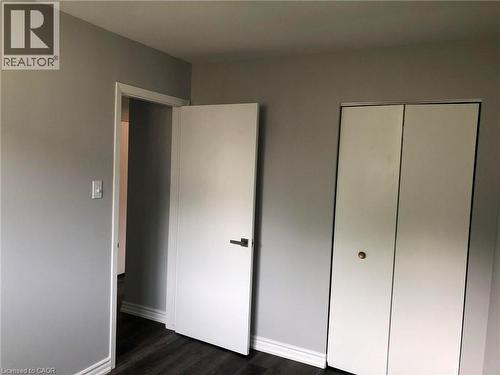 29 Birchcliffe Crescent, Hamilton, ON - Indoor Photo Showing Other Room