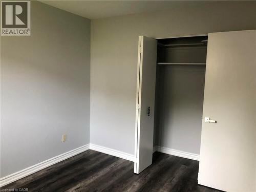 29 Birchcliffe Crescent, Hamilton, ON - Indoor Photo Showing Other Room