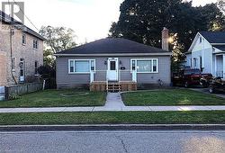 80 ROSEVIEW Avenue  Cambridge, ON N1R 4A7