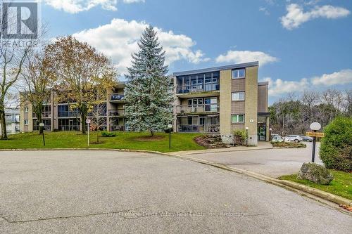 302 - 6 SHETTLESTON DRIVE  Cambridge, ON N3H 5E7