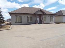 102 102, 5505  Magasin Ave Beaumont, AB T4X 1V8