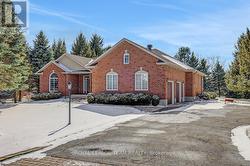 1093 PEGASUS CRESCENT Ottawa, ON K4P 1P1