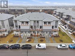 918 PARNIAN PRIVATE Ottawa, ON K2J 7K6