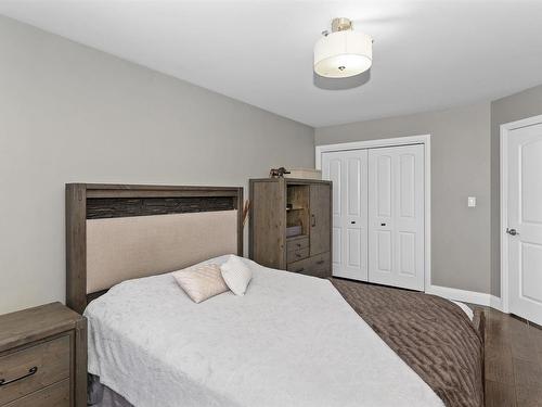 319 Ruby Crescent, Thunder Bay, ON - Indoor Photo Showing Bedroom