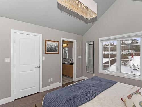 319 Ruby Crescent, Thunder Bay, ON - Indoor Photo Showing Bedroom