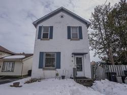 9 Ruttan Street Thunder Bay, ON P7A 4S1