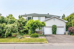 28 Rue de la Caravelle  Kirkland, QC H9H 4Z5