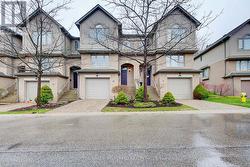 20 - 270 NORTH CENTRE ROAD  London North (North R), ON N6G 5E2