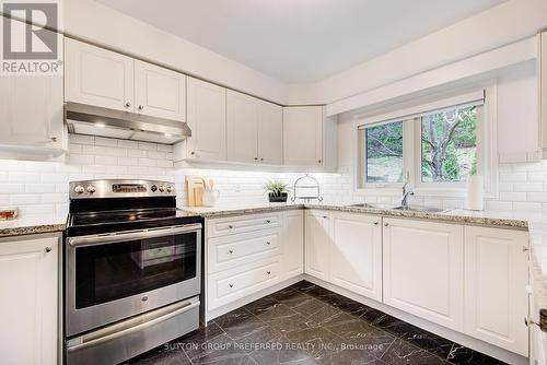 20 - 270 North Centre Road, London North (North R), ON - Indoor Photo Showing Kitchen With Upgraded Kitchen