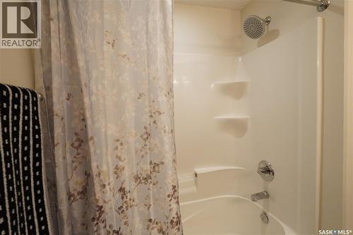 4125 Green Olive Way E, Regina, SK - Indoor Photo Showing Bathroom
