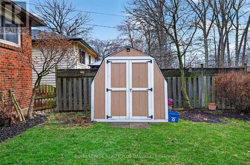 512 Pinedale Avenue, Burlington, ON - Outdoor