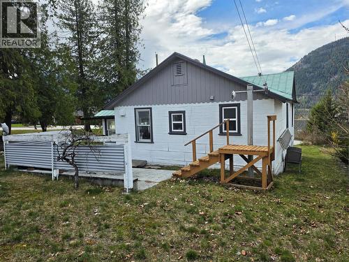 804 Eighth Street, Nelson, BC - Outdoor