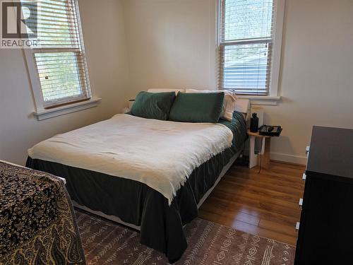 Main Bedroom - 804 Eighth Street, Nelson, BC - Indoor Photo Showing Bedroom