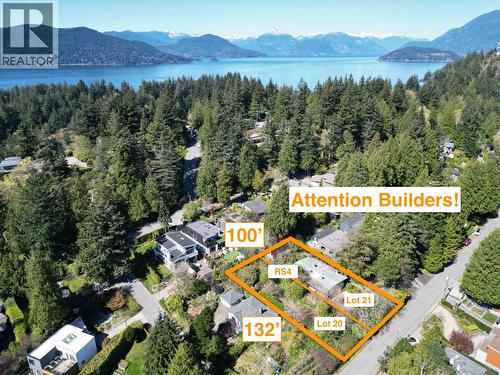 6415 Wellington Avenue, West Vancouver, BC 