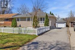 101 JASPER CRESCENT  London East (East O), ON N5W 1J9