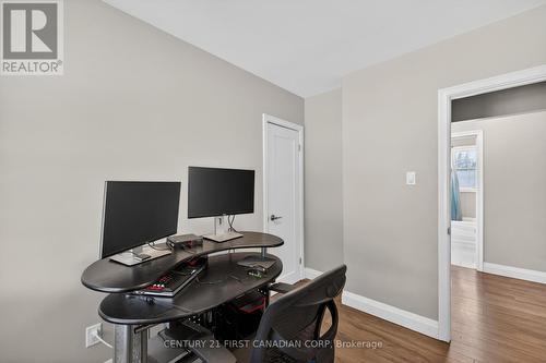 101 Jasper Crescent, London East (East O), ON - Indoor Photo Showing Office