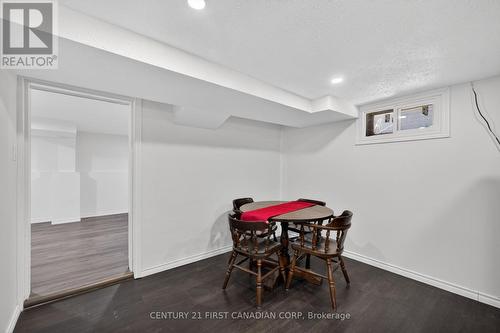 101 Jasper Crescent, London East (East O), ON - Indoor