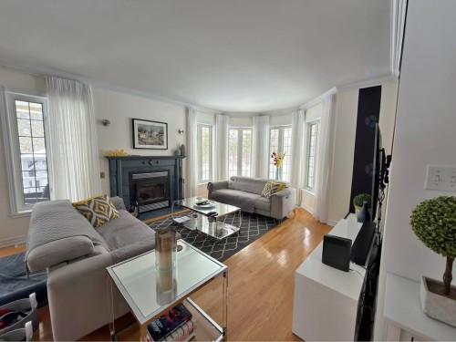 Salon - 287 Route Du Long-Sault, Saint-André-D'Argenteuil, QC - Indoor Photo Showing Living Room With Fireplace