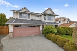 6298 Waterbury Rd Nanaimo, BC V9V 1M3